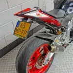 Gebruikte Aprilia Tuono V4 naked bike met 1077cc motor uit 2016 bij NIWA Motoren