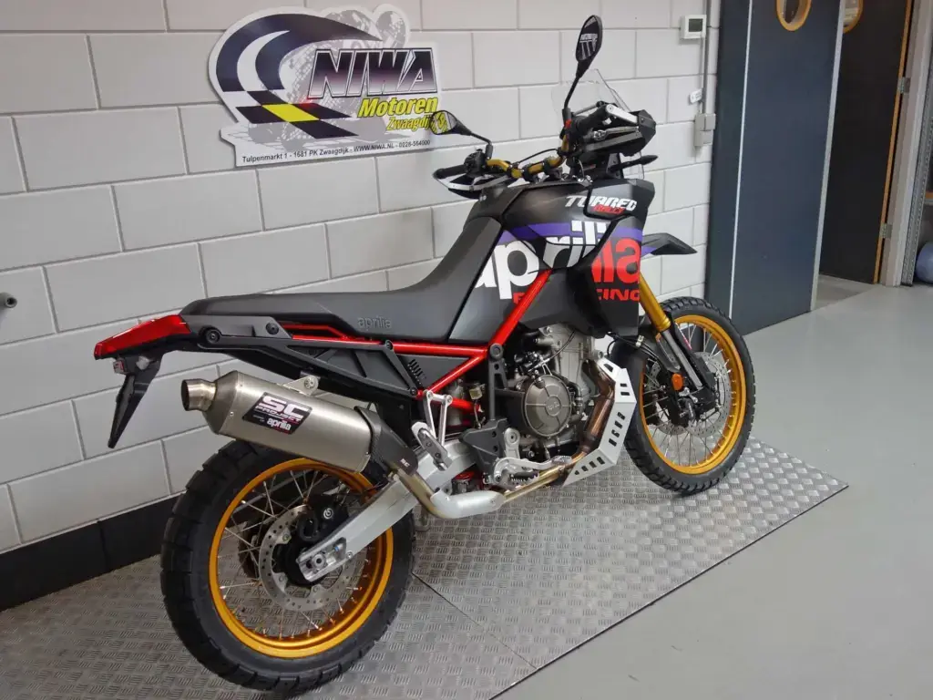 Gebruikte Aprilia Tuareg all-road met 660cc motor uit 2026 bij NIWA Motoren