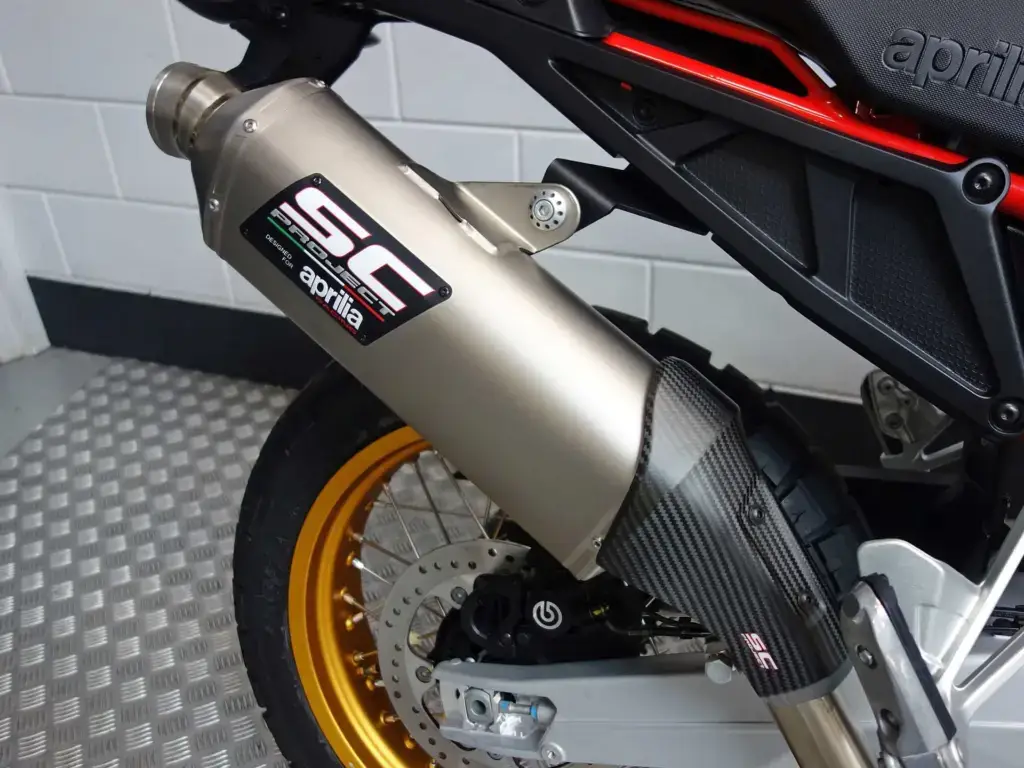 Gebruikte Aprilia Tuareg all-road met 660cc motor uit 2026 bij NIWA Motoren