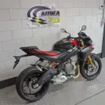 Nieuwe Aprilia Tuono 660 naked bike met 659cc motor uit 2026 bij NIWA Motoren