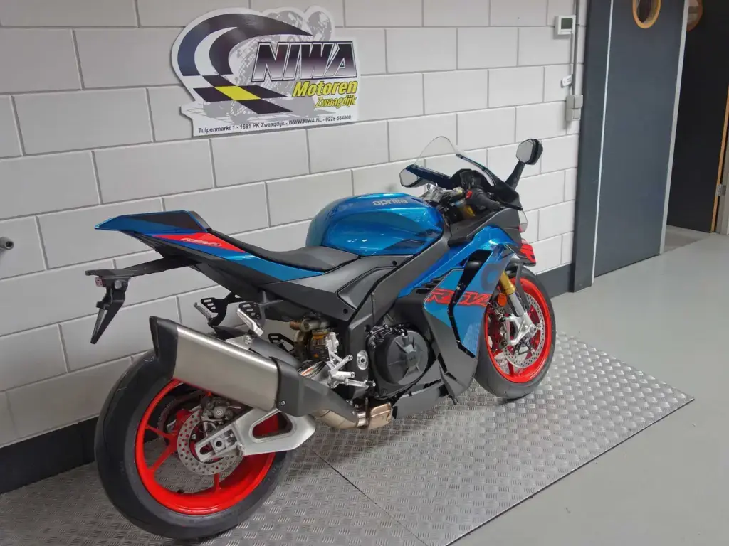 Nieuwe Aprilia RSV4 supersport met 1099cc motor uit 2026 bij NIWA Motoren
