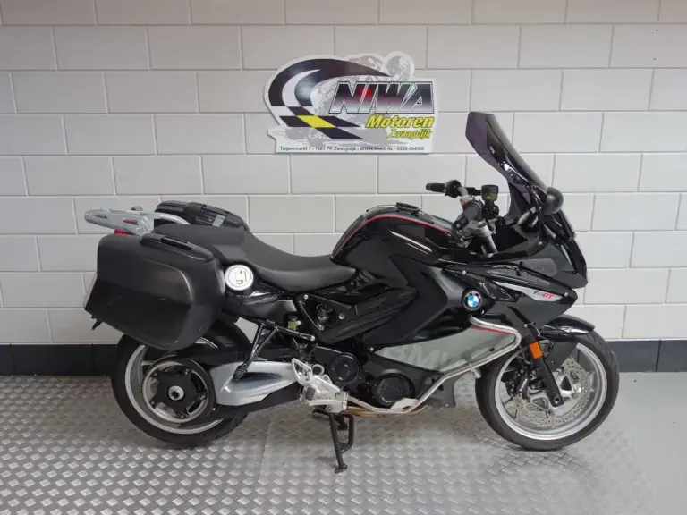 Gebruikte BMW F 800 GT tour met 798cc motor uit 2017 bij NIWA Motoren