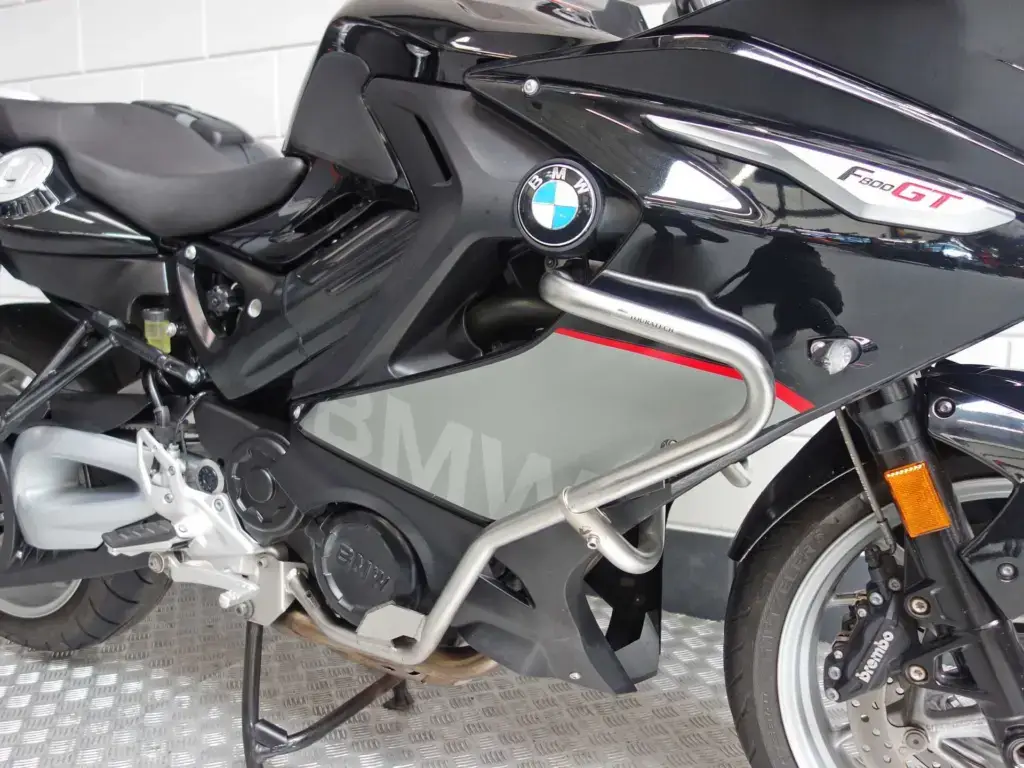 Gebruikte BMW F 800 GT tour met 798cc motor uit 2017 bij NIWA Motoren
