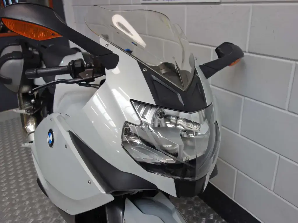 Gebruikte BMW K 1300 S sport met 1293cc motor uit 2009 bij NIWA Motoren