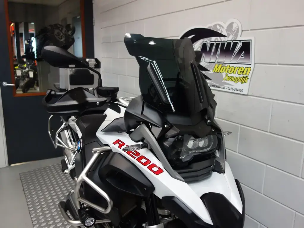 Gebruikte BMW R 1200 GS Adventure all-road met 1170cc motor uit 2016 bij NIWA Motoren