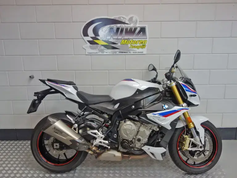 Gebruikte BMW S 1000 R naked bike met 999cc motor uit 2019 bij NIWA Motoren