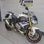 Gebruikte BMW S 1000 R naked bike met 999cc motor uit 2019 bij NIWA Motoren