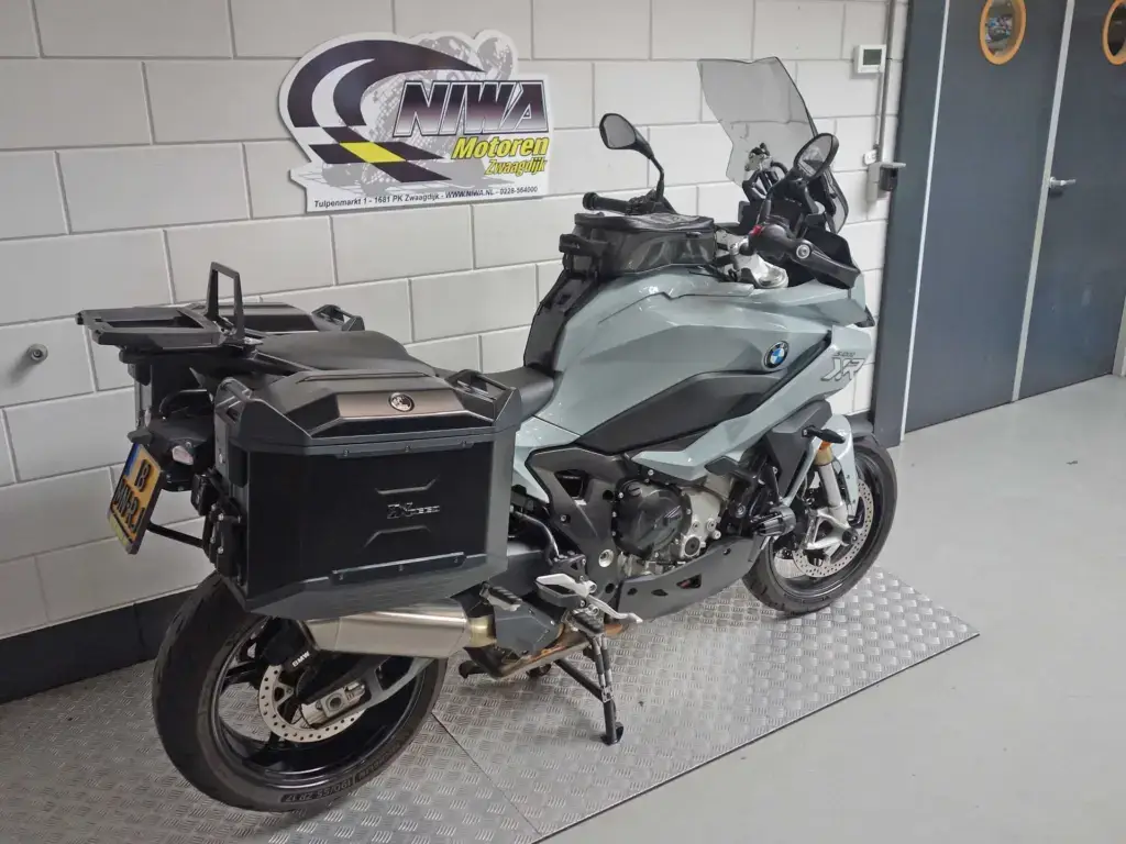 Gebruikte BMW S 1000 XR sport/tour met 999cc motor uit 2021 bij NIWA Motoren
