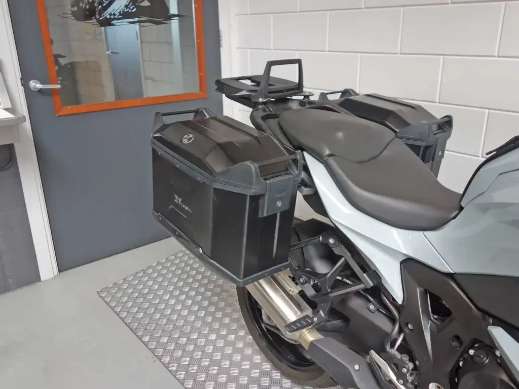 Gebruikte BMW S 1000 XR sport/tour met 999cc motor uit 2021 bij NIWA Motoren