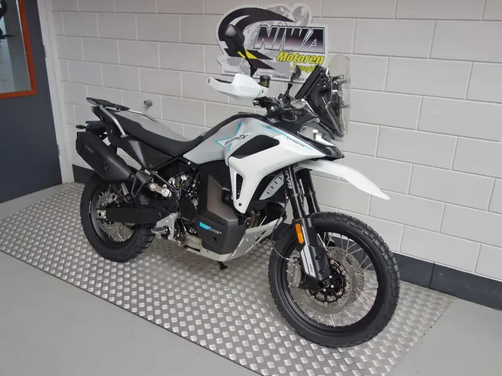 Nieuwe CFMOTO sport/tour met 946cc motor uit 2026 bij NIWA Motoren