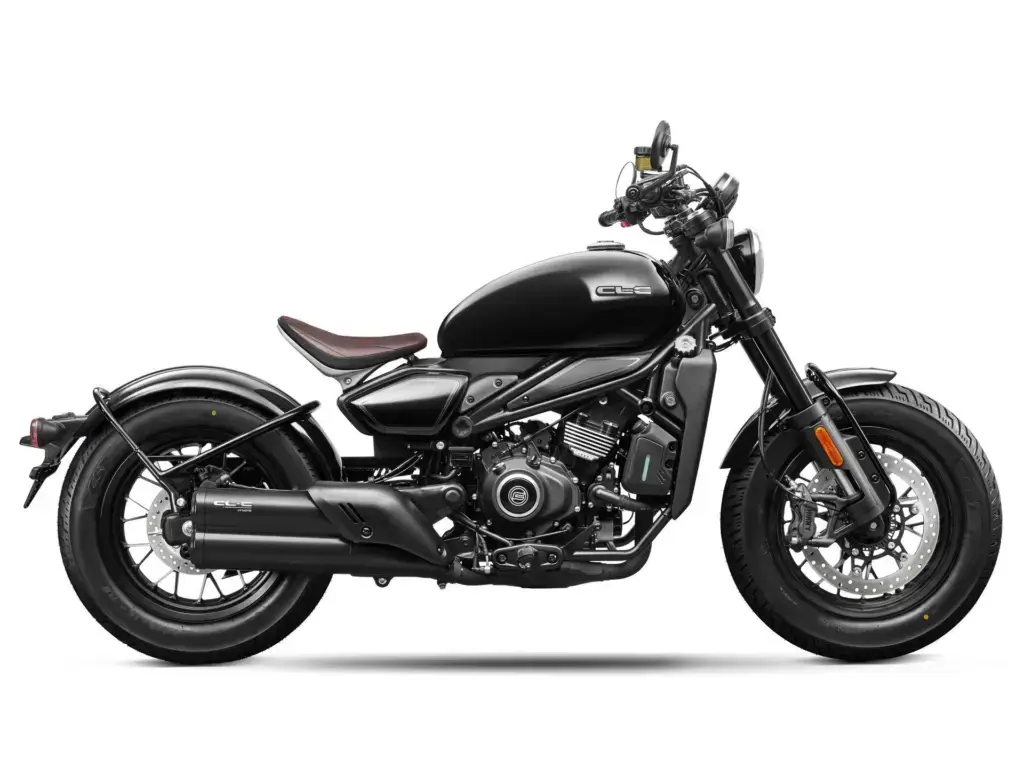 Nieuwe CFMOTO 450 CL-C naked bike met 449cc motor uit 2026 bij NIWA Motoren