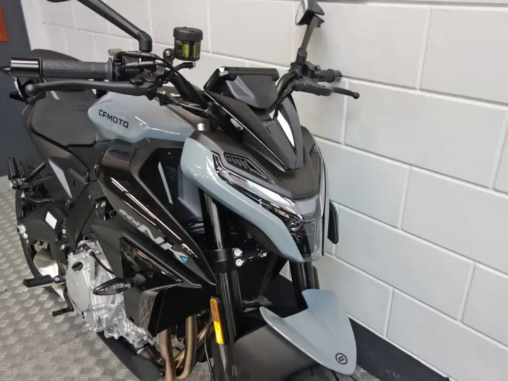 Nieuwe CFMOTO 675 NK naked bike met 675cc motor uit 2026 bij NIWA Motoren