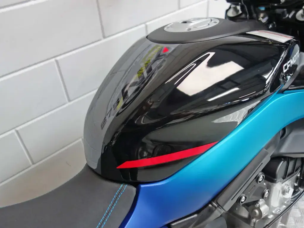 Nieuwe CFMOTO 675 NK naked bike met 675cc motor uit 2026 bij NIWA Motoren