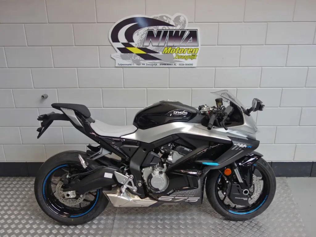 Nieuwe CFMOTO 675 SR-R supersport met 675cc motor uit 2026 bij NIWA Motoren