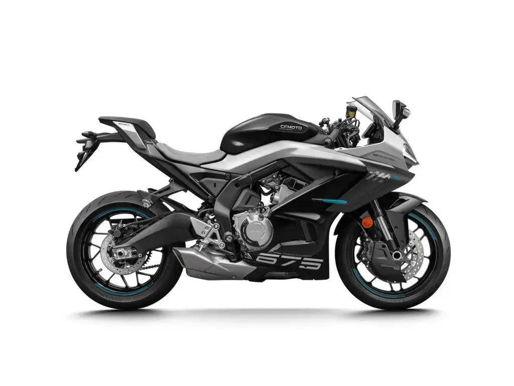 Nieuwe CFMOTO 675 SR-R supersport met 675cc motor uit 2026 bij NIWA Motoren
