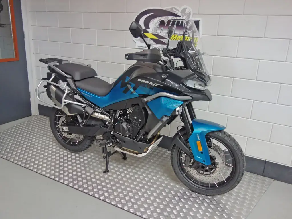 Nieuwe CFMOTO 800 MT all-road met 799cc motor uit 2026 bij NIWA Motoren