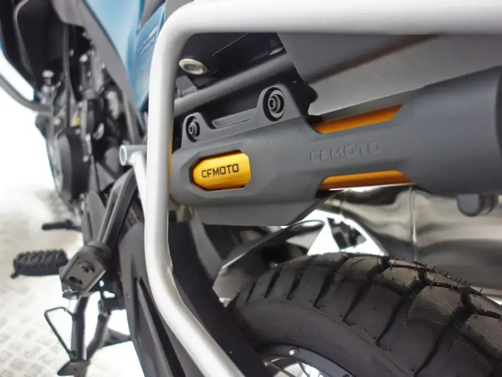 Nieuwe CFMOTO 800 MT all-road met 799cc motor uit 2026 bij NIWA Motoren