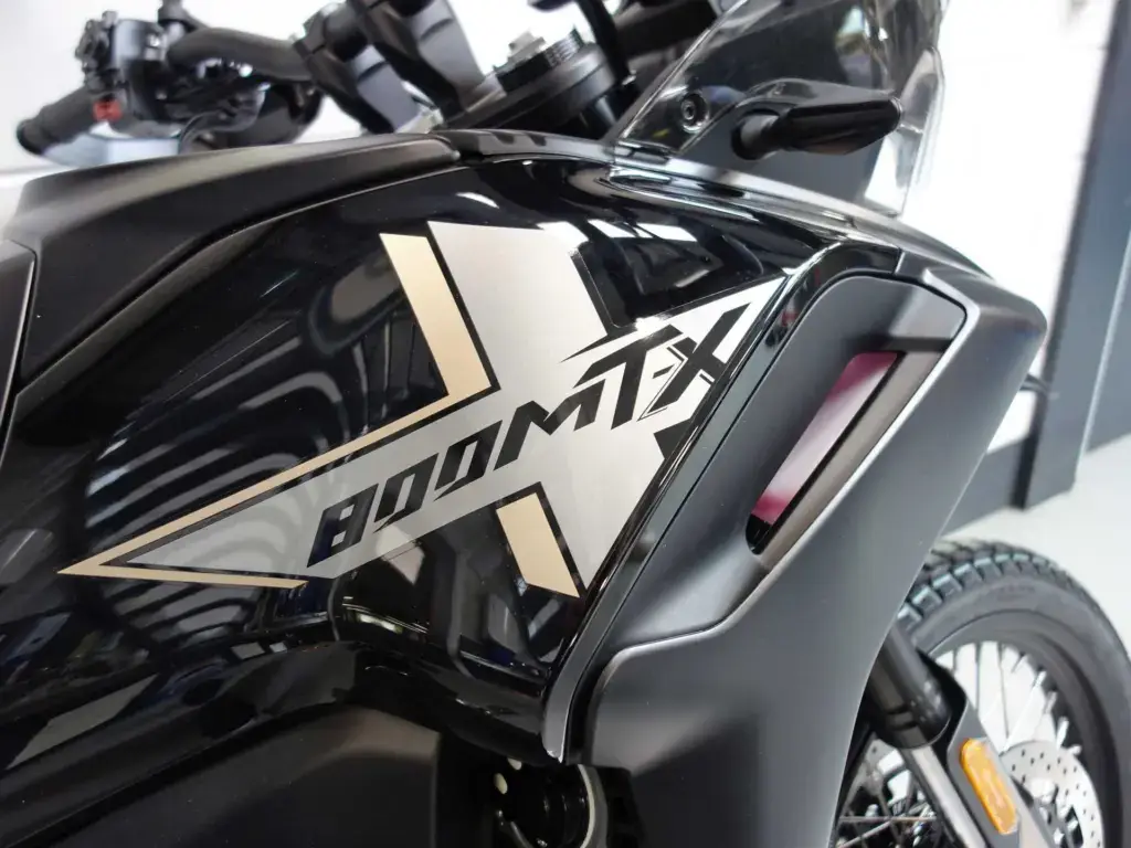 Nieuwe CFMOTO 800 MT tour met 799cc motor uit 2026 bij NIWA Motoren