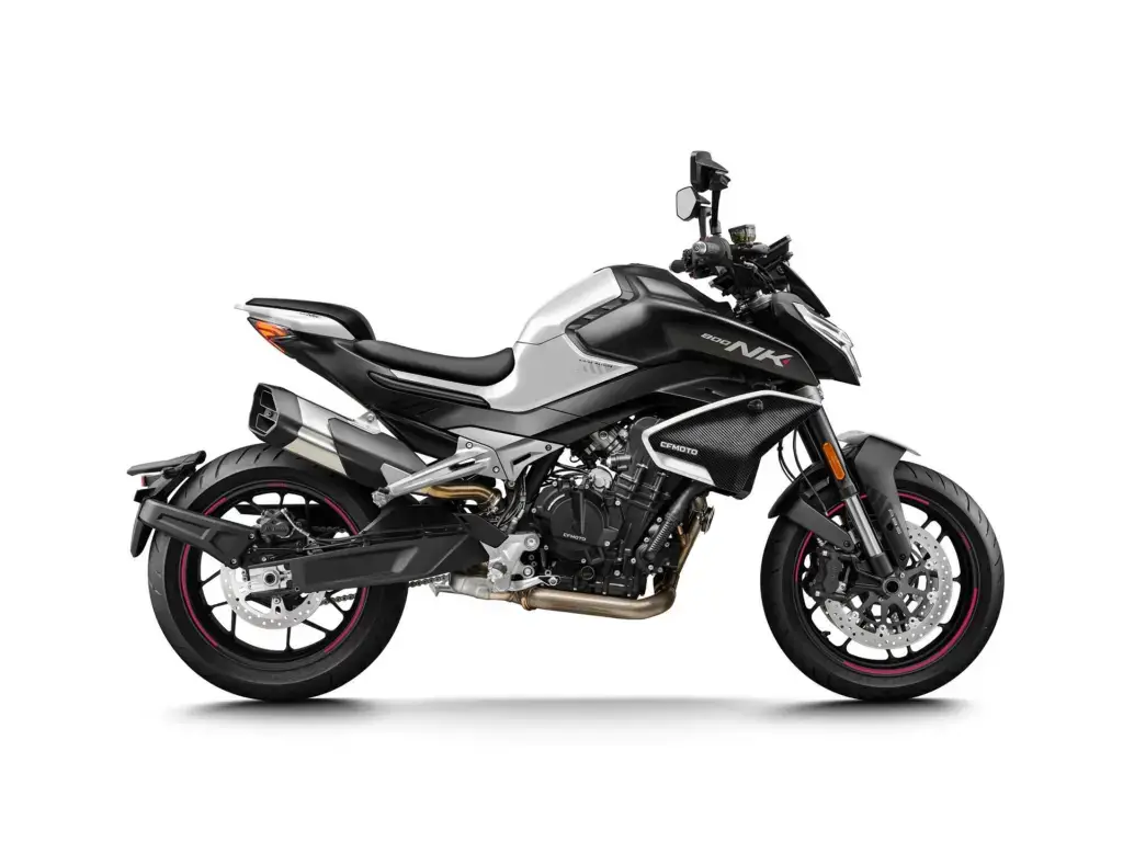 Nieuwe CFMOTO 800 NK naked bike met cc motor uit 2026 bij NIWA Motoren