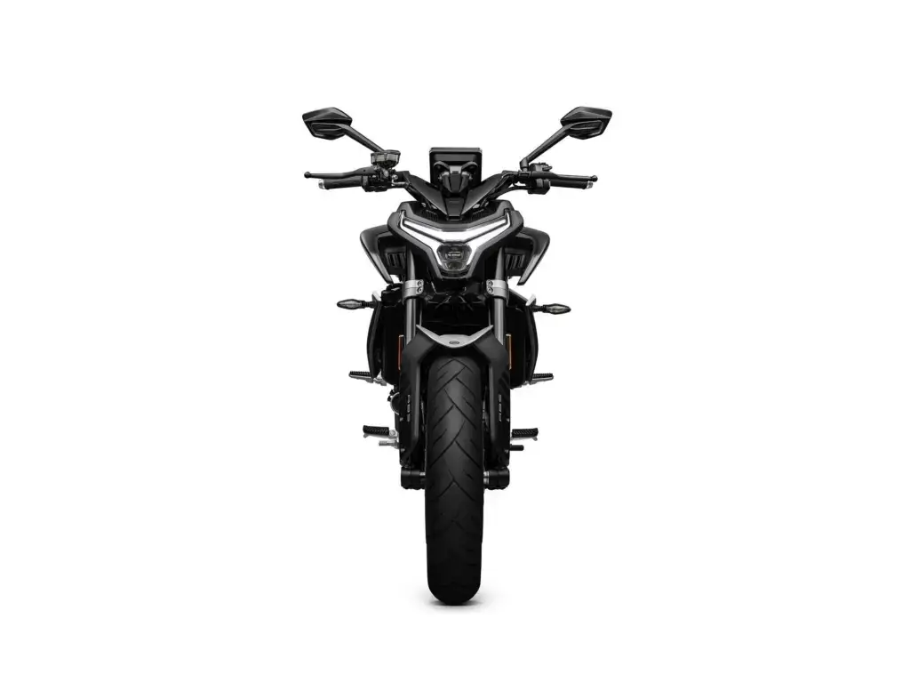 Nieuwe CFMOTO 800 NK naked bike met cc motor uit 2026 bij NIWA Motoren