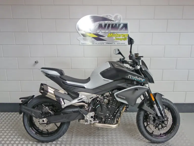Nieuwe CFMOTO 450 CL-C naked bike met 449cc motor uit 2026 bij NIWA Motoren