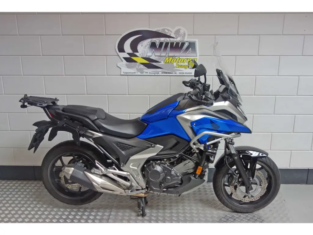 Gebruikte Honda NC 750 all-road met 745cc motor uit 2021 bij NIWA Motoren
