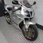 Gebruikte Honda VTR supersport met 999cc motor uit 2003 bij NIWA Motoren