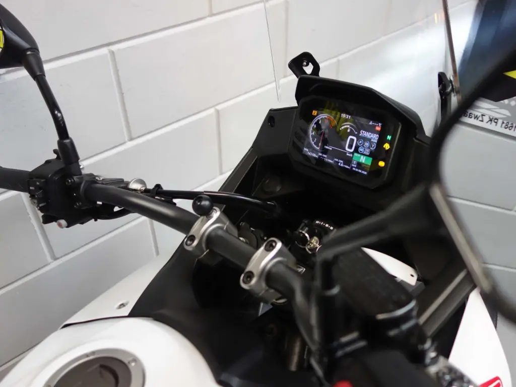 Gebruikte Honda XL 750 all-road met 755cc motor uit 2023 bij NIWA Motoren