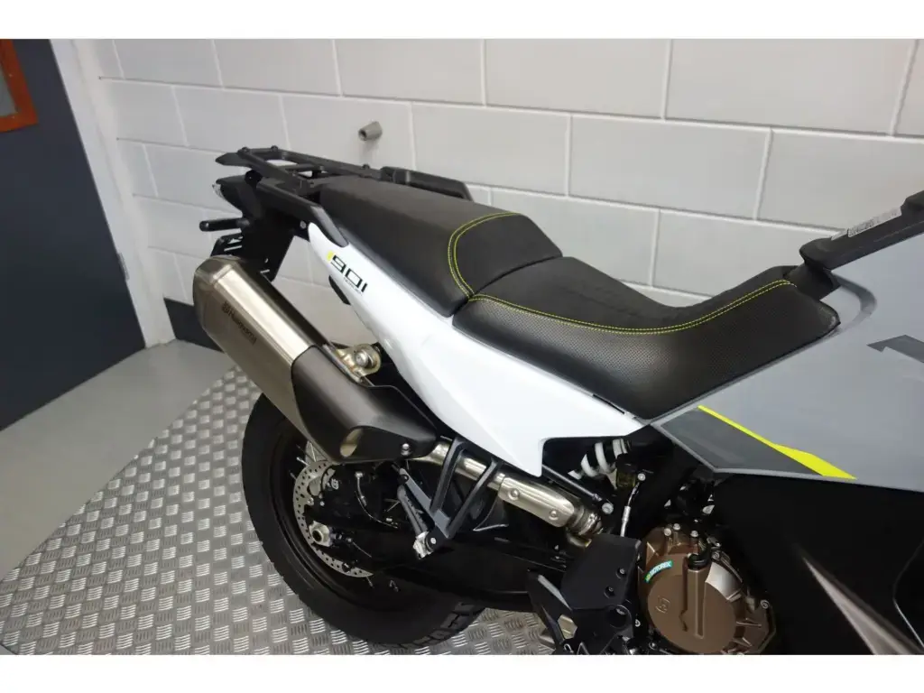 Nieuwe Husqvarna Norden 901 overig met 889cc motor uit 2026 bij NIWA Motoren