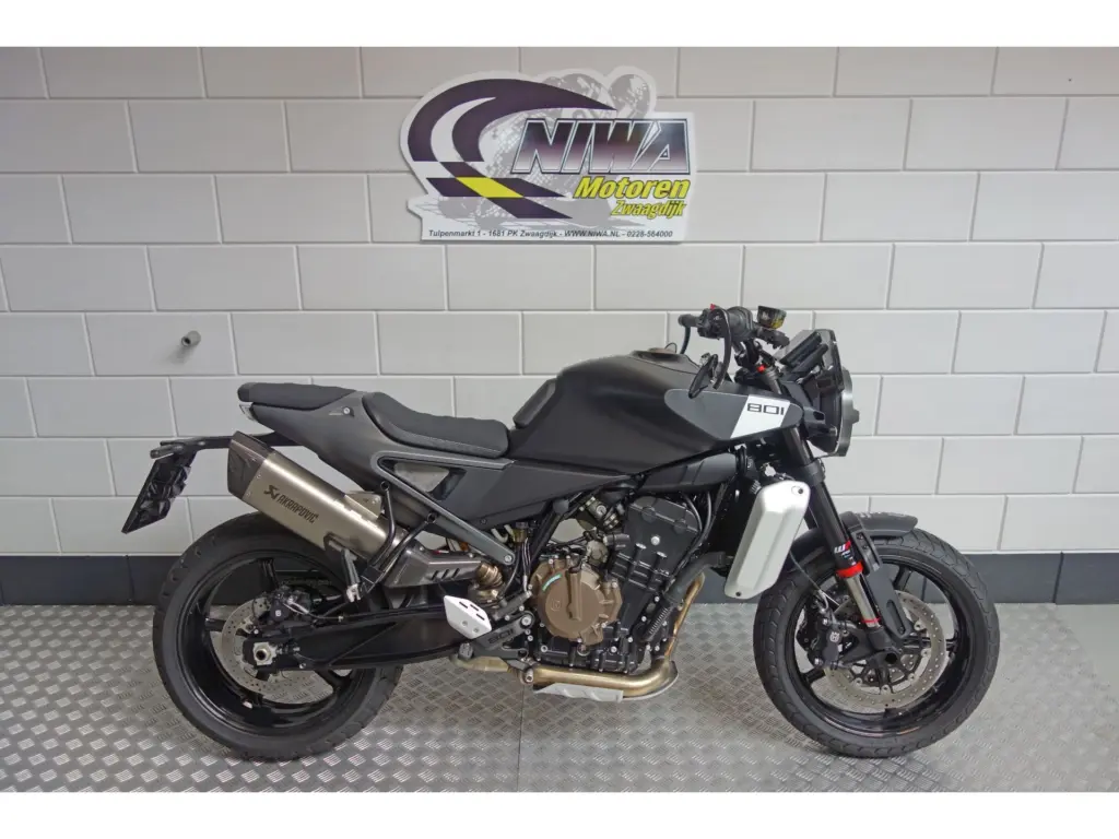Gebruikte Husqvarna Svartpilen naked bike met 799cc motor uit 2026 bij NIWA Motoren
