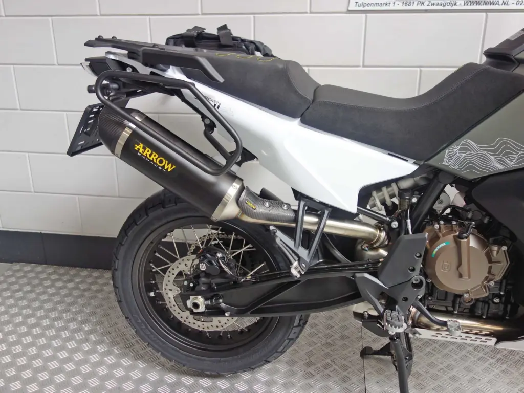 Nieuwe Husqvarna Norden 901 all-road met 889cc motor uit 2025 bij NIWA Motoren