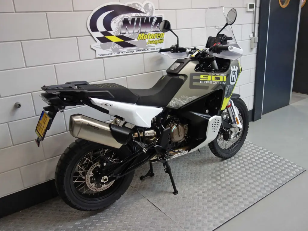 Gebruikte Husqvarna Norden 901 all-road met cc motor uit 2025 bij NIWA Motoren