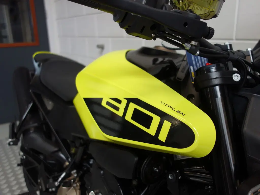 Nieuwe Husqvarna Vitpilen naked bike met cc motor uit 2026 bij NIWA Motoren
