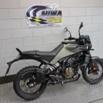 Nieuwe Husqvarna Svartpilen 401 naked bike met 373cc motor uit 2025 bij NIWA Motoren