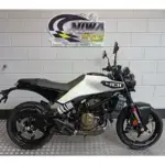 Nieuwe Husqvarna Vitpilen 401 naked bike met cc motor uit 2025 bij NIWA Motoren