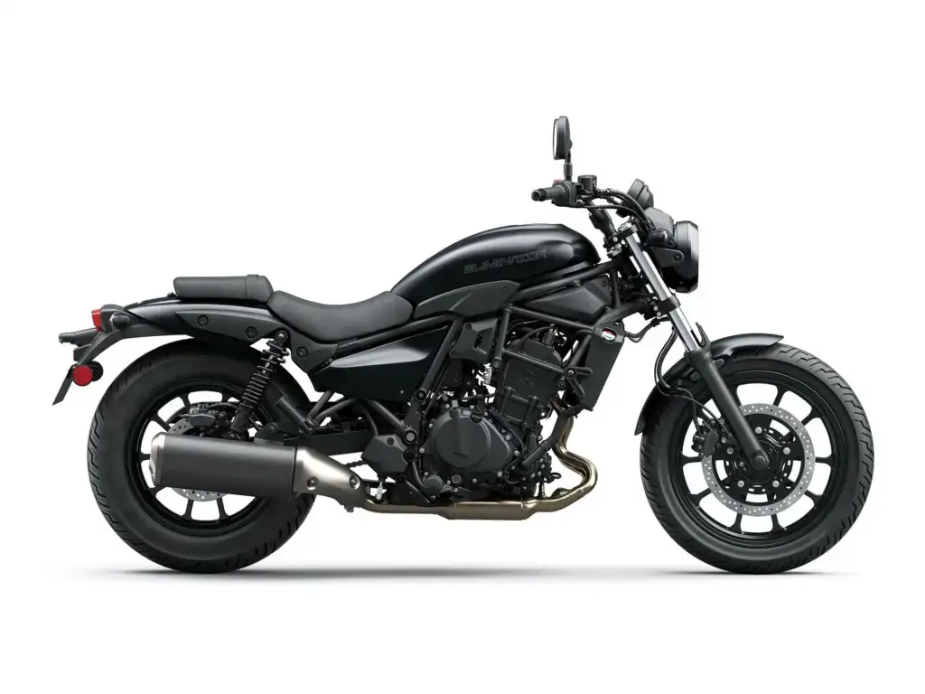 Nieuwe Kawasaki Eliminator 500 chopper met 451cc motor uit 2026 bij NIWA Motoren