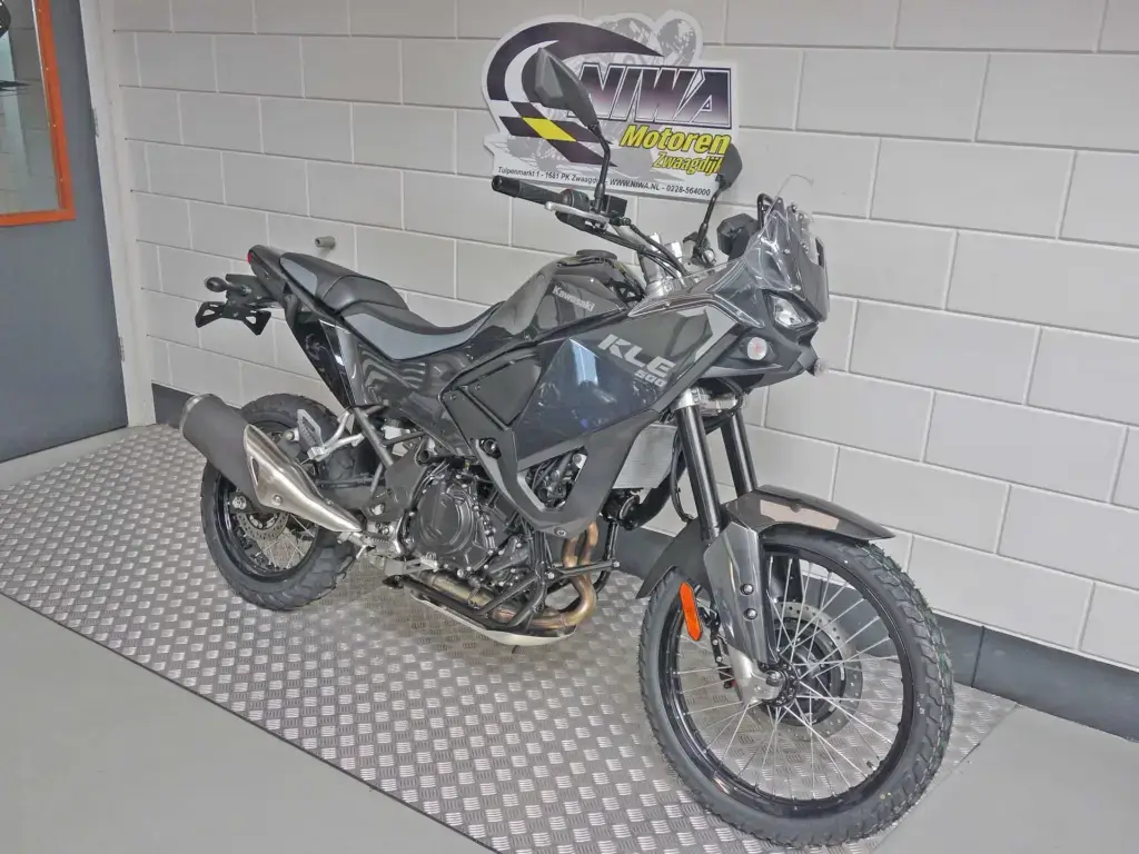 Nieuwe Kawasaki KLE500 all-road met cc motor uit 2026 bij NIWA Motoren