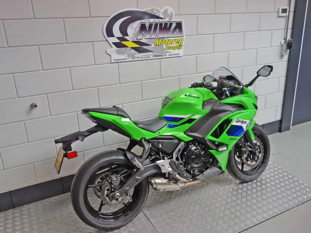 Gebruikte Kawasaki Ninja 650 sport met 649cc motor uit 2026 bij NIWA Motoren