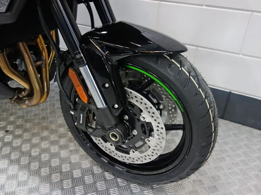 Nieuwe Kawasaki Versys 1100 tour met 1099cc motor uit 2026 bij NIWA Motoren