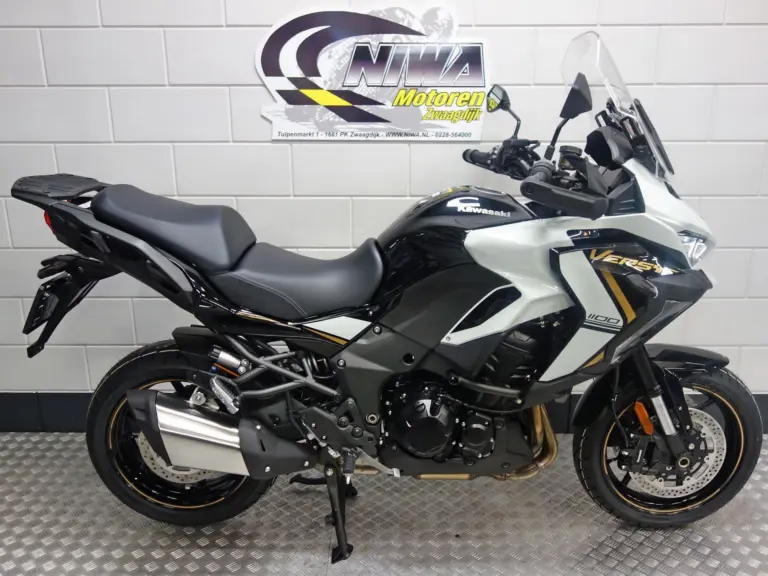 Gebruikte Kawasaki Versys 1100 tour met 1099cc motor uit 2026 bij NIWA Motoren