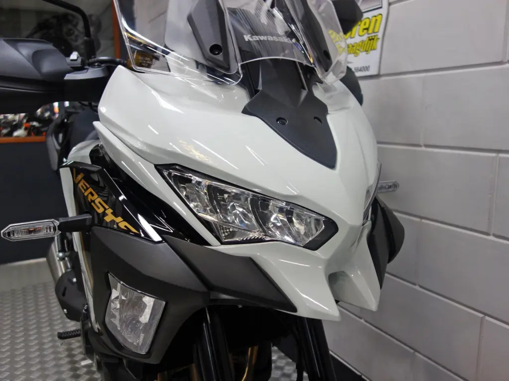 Nieuwe Kawasaki Versys 1100 tour met 1099cc motor uit 2025 bij NIWA Motoren
