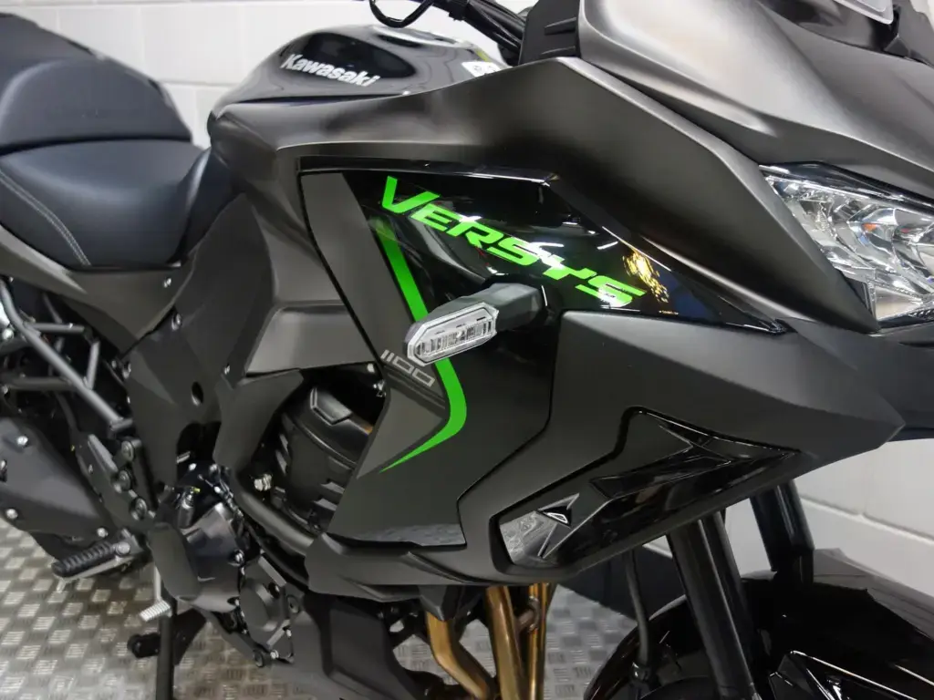 Gebruikte Kawasaki Versys 1100 tour met 1099cc motor uit 0 bij NIWA Motoren