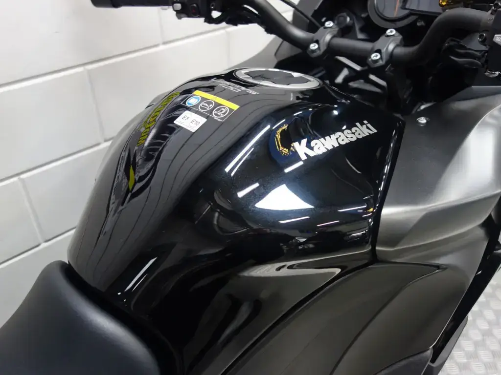 Gebruikte Kawasaki Versys 1100 tour met 1099cc motor uit 0 bij NIWA Motoren