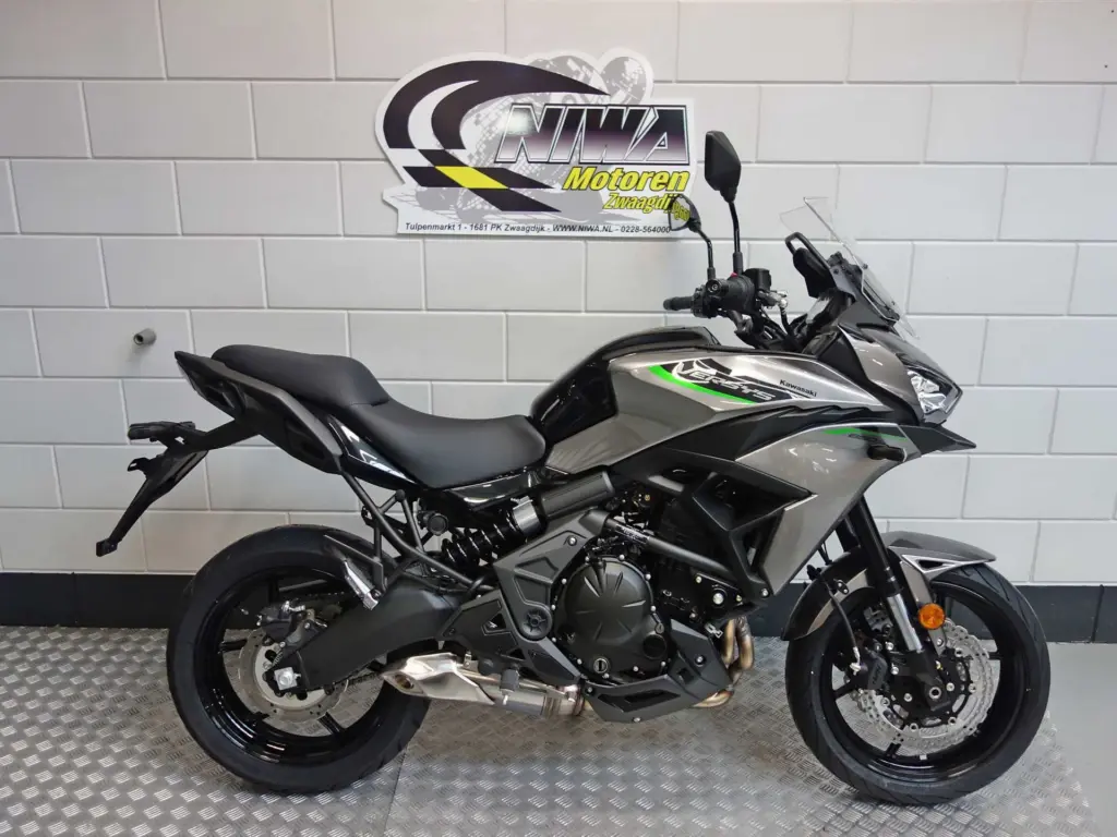 Nieuwe Kawasaki Versys 650 tour met 649cc motor uit 2026 bij NIWA Motoren