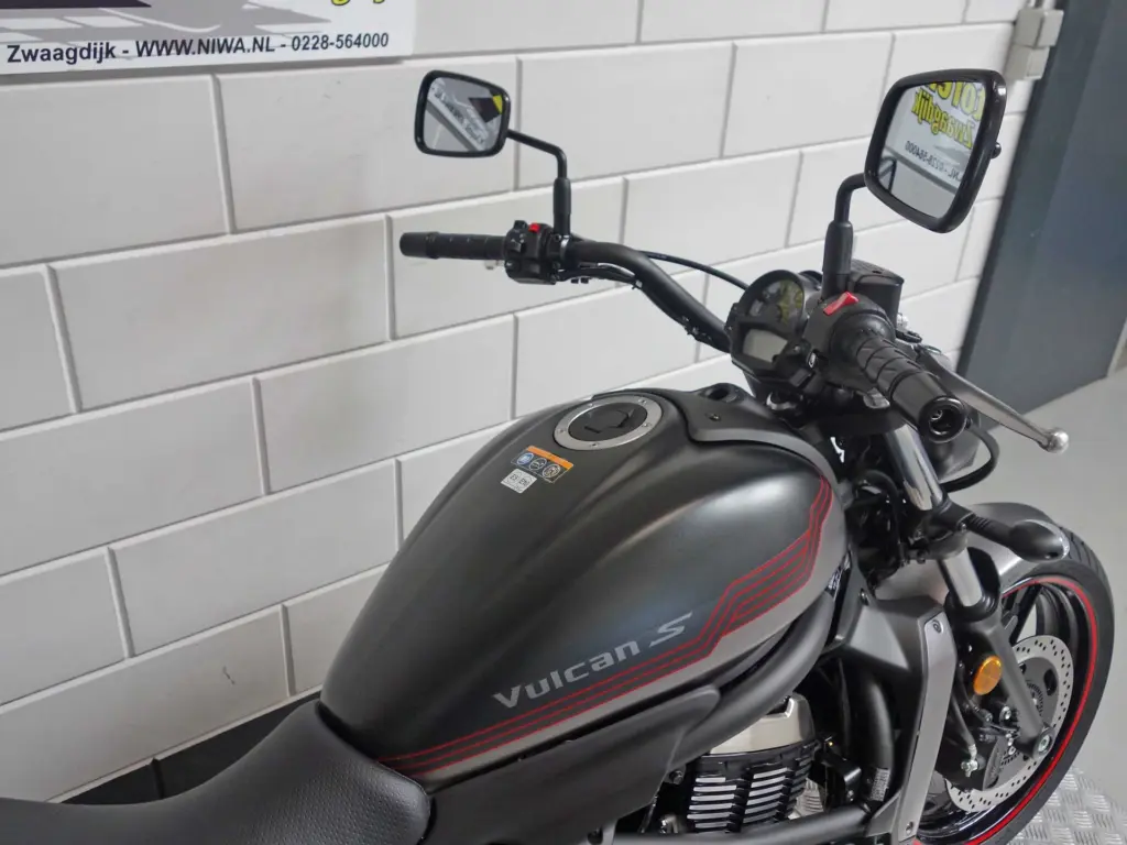 Nieuwe Kawasaki Vulcan chopper met 649cc motor uit 2026 bij NIWA Motoren