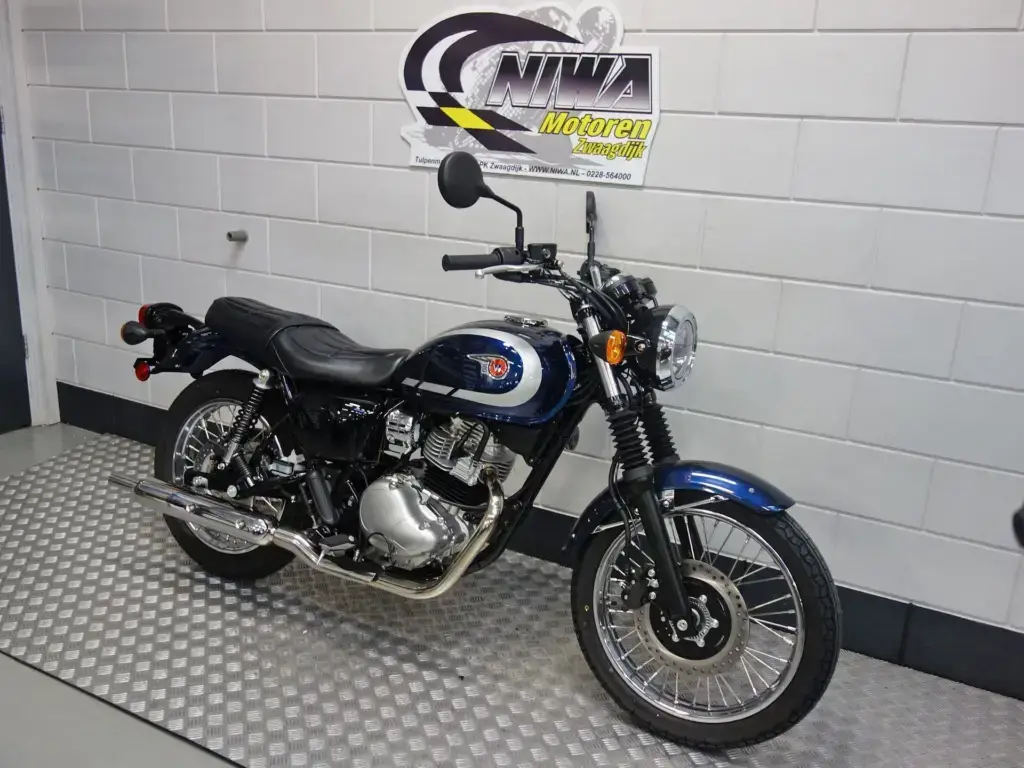 Nieuwe Kawasaki naked bike met 233cc motor uit 2026 bij NIWA Motoren