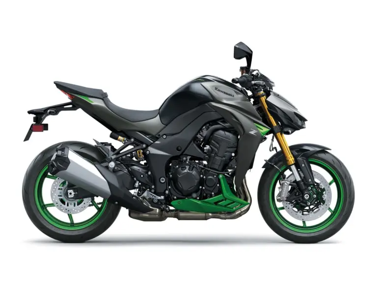 Nieuwe Kawasaki Z500 naked bike met 451cc motor uit 2025 bij NIWA Motoren