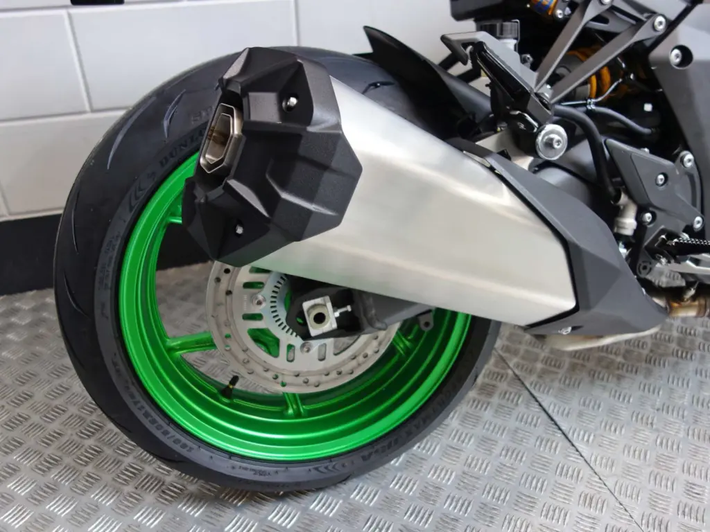 Nieuwe Kawasaki Z 1100 overig met cc motor uit 2026 bij NIWA Motoren