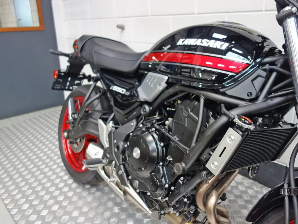 Nieuwe Kawasaki tour met 649cc motor uit 2026 bij NIWA Motoren