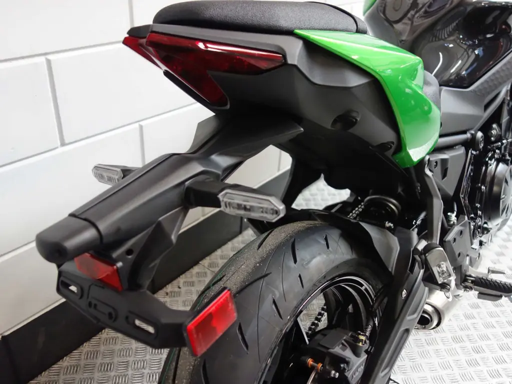 Nieuwe Kawasaki Z650 naked bike met 649cc motor uit 2026 bij NIWA Motoren